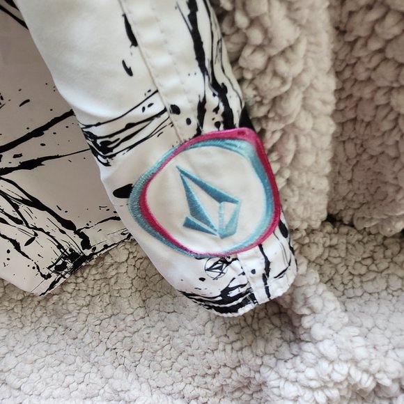 Volcom Board Shorts Size 29 White with black splotches Volcom Logo - Picture 2 of 6